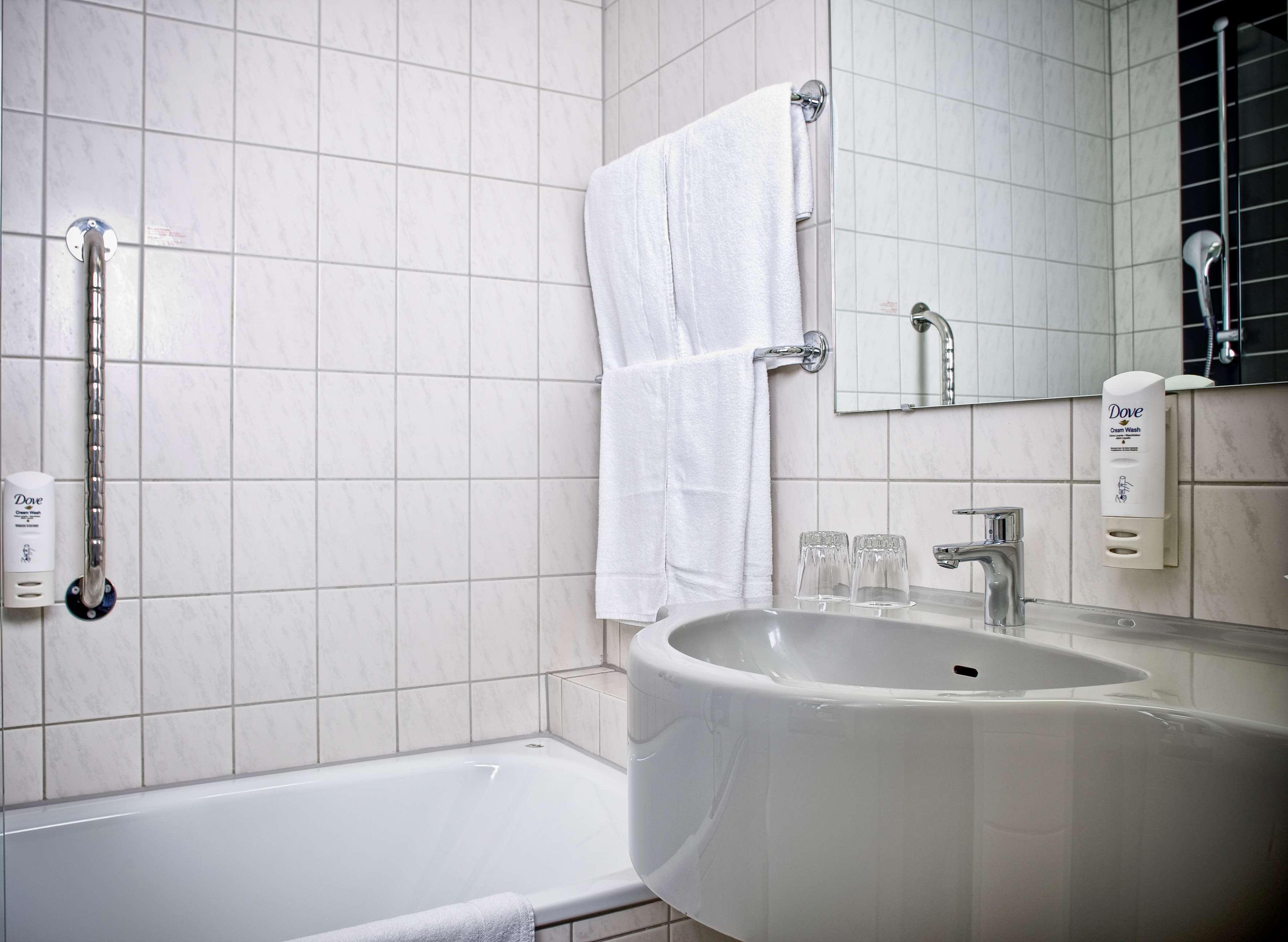 B&B Hotel Раштатт Екстер'єр фото