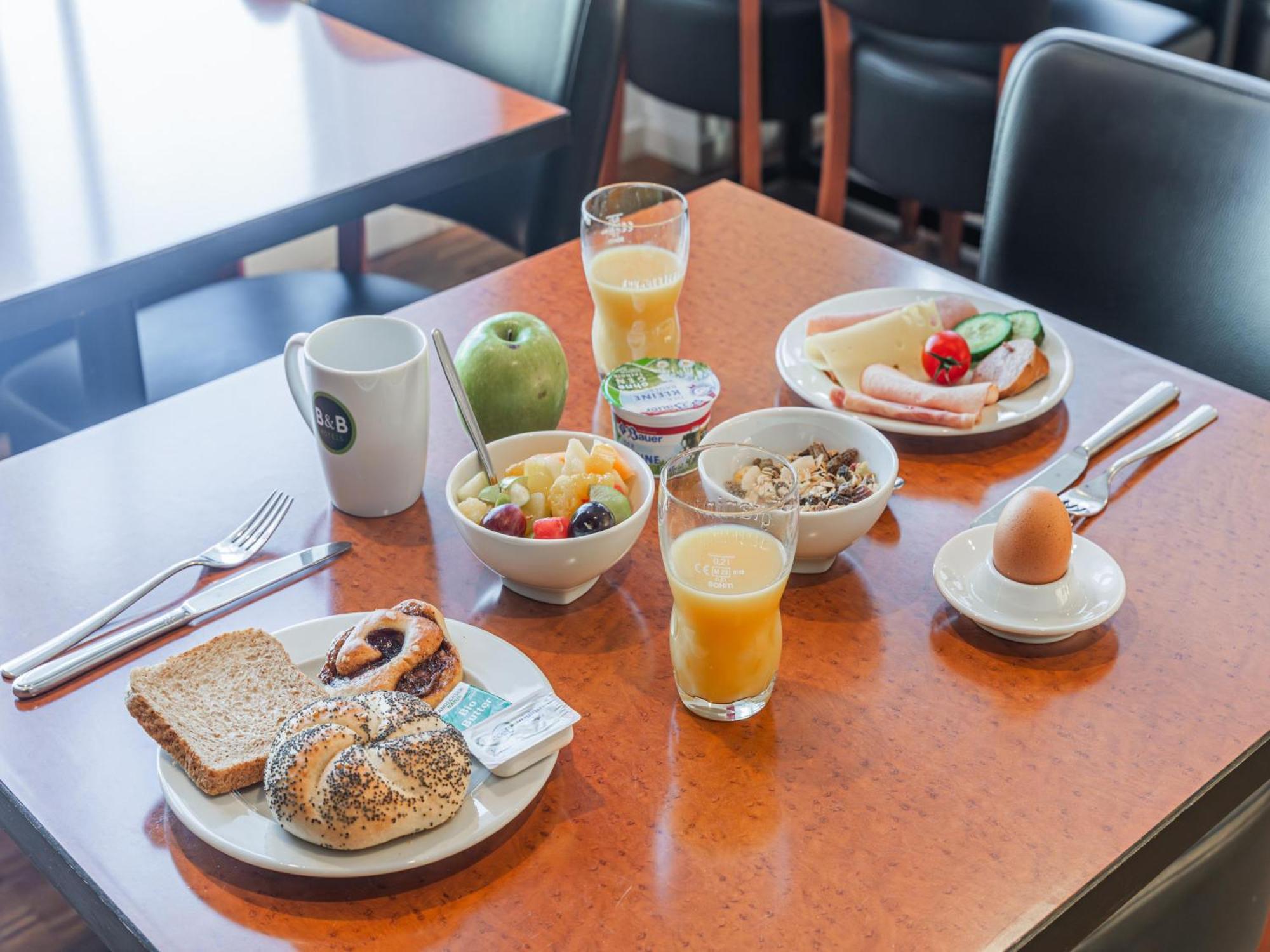 B&B Hotel Раштатт Екстер'єр фото